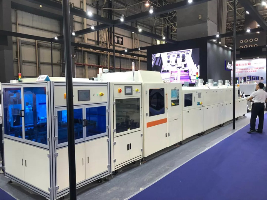 安達堅持自主創新,多部設備首次公開亮相 | 電子制造自動化展報道 安達堅持自主創新,多部設備首次公開亮相 | 電子制造自動化展報道