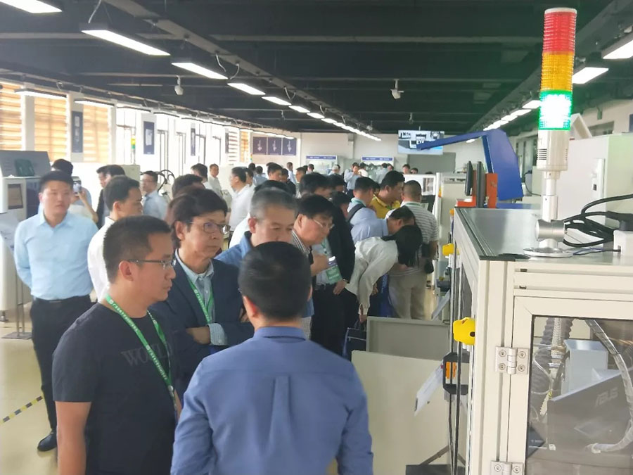 安達 | 蘇州電子智能制造國際高峰論壇暨答謝晚宴完滿舉辦 安達 | 蘇州電子智能制造國際高峰論壇暨答謝晚宴完滿舉辦